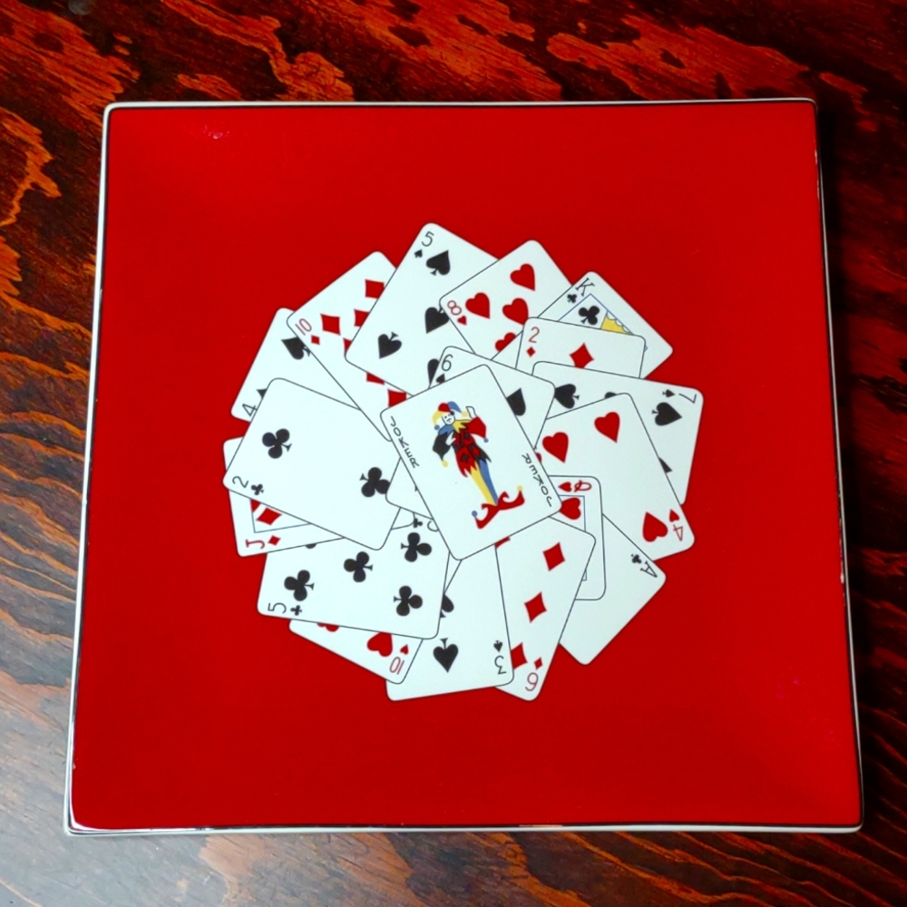 Casino poker dish plate